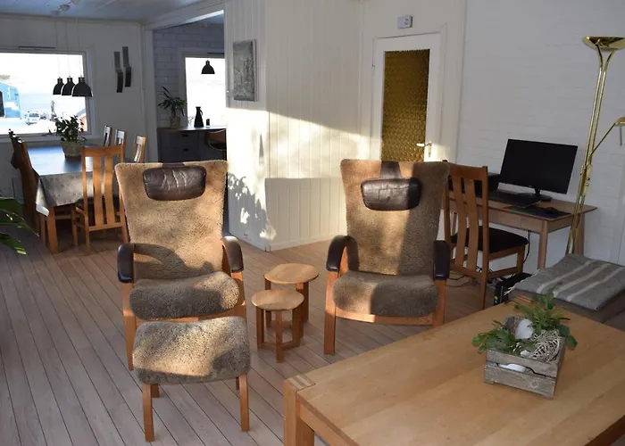 Captains House Hamneide